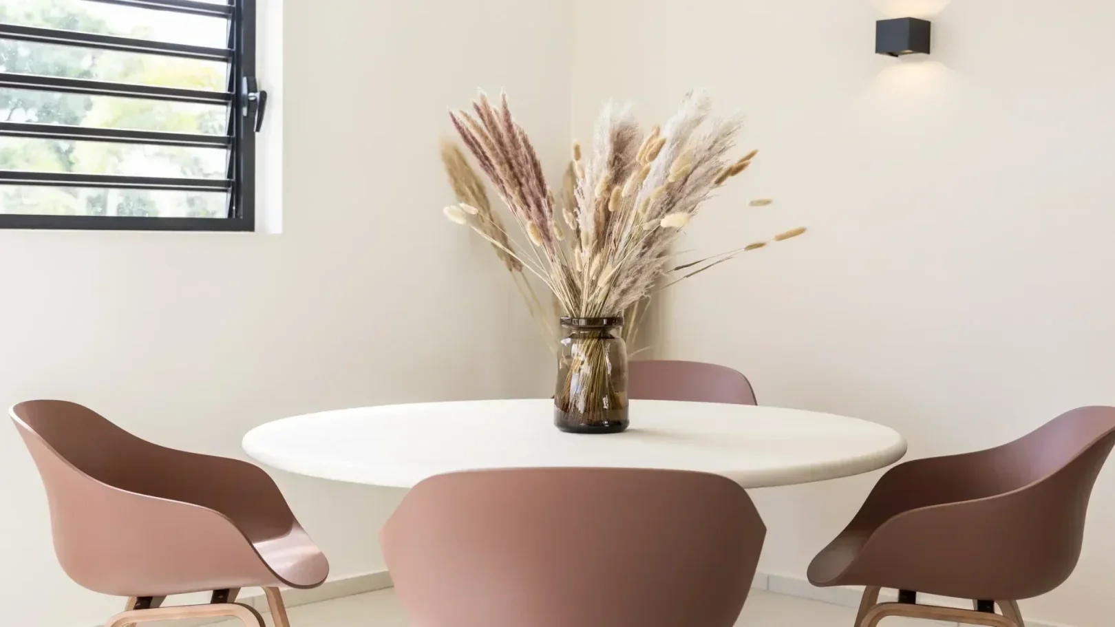 eettafel appartement jan thiel